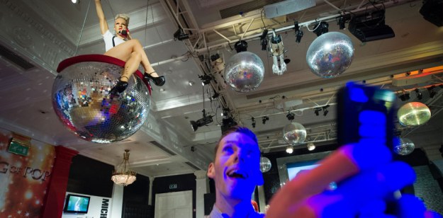 Madame_Tussauds_London_Pink_Launch_006